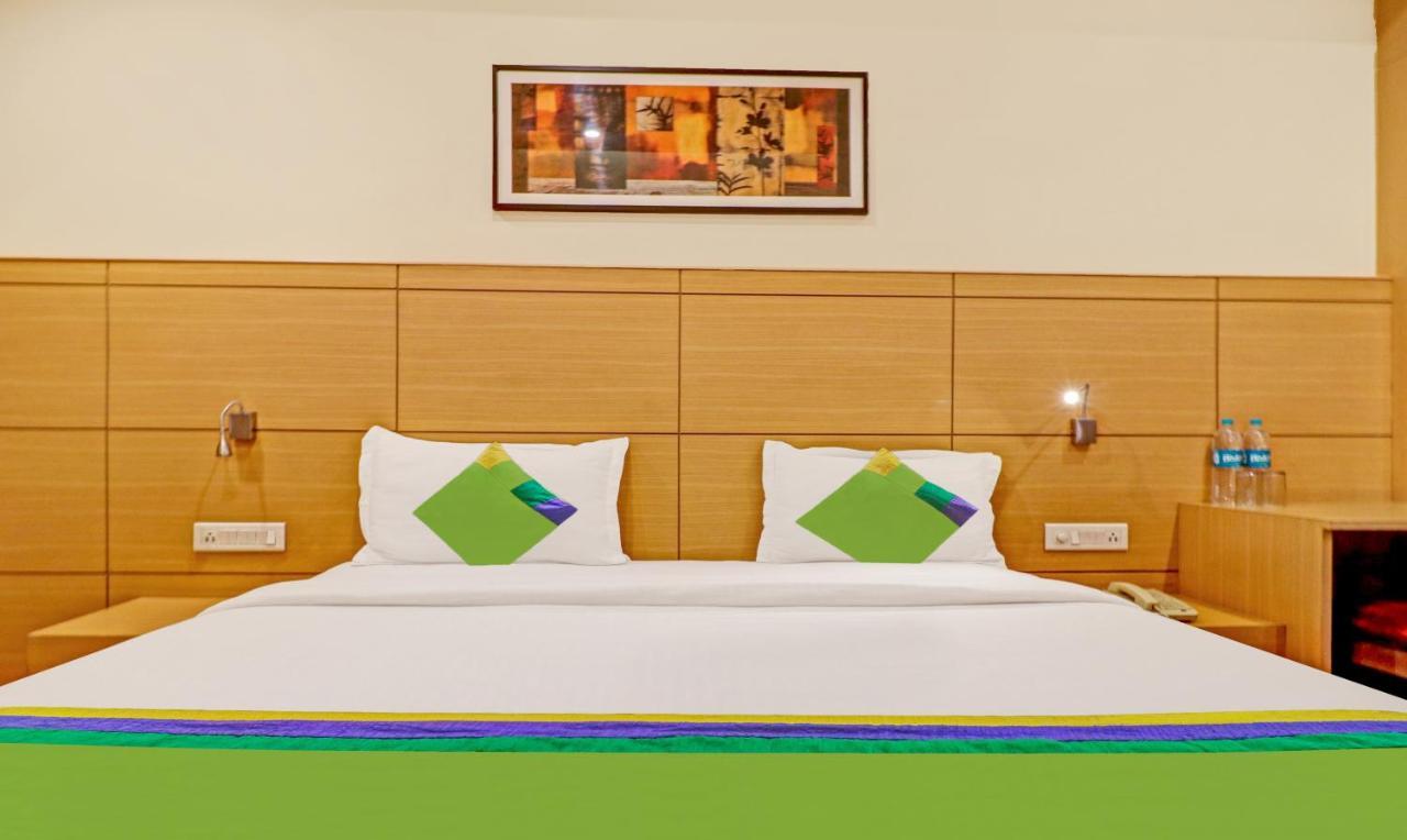 Treebo Galaxy Rooms New Delhi Bagian luar foto