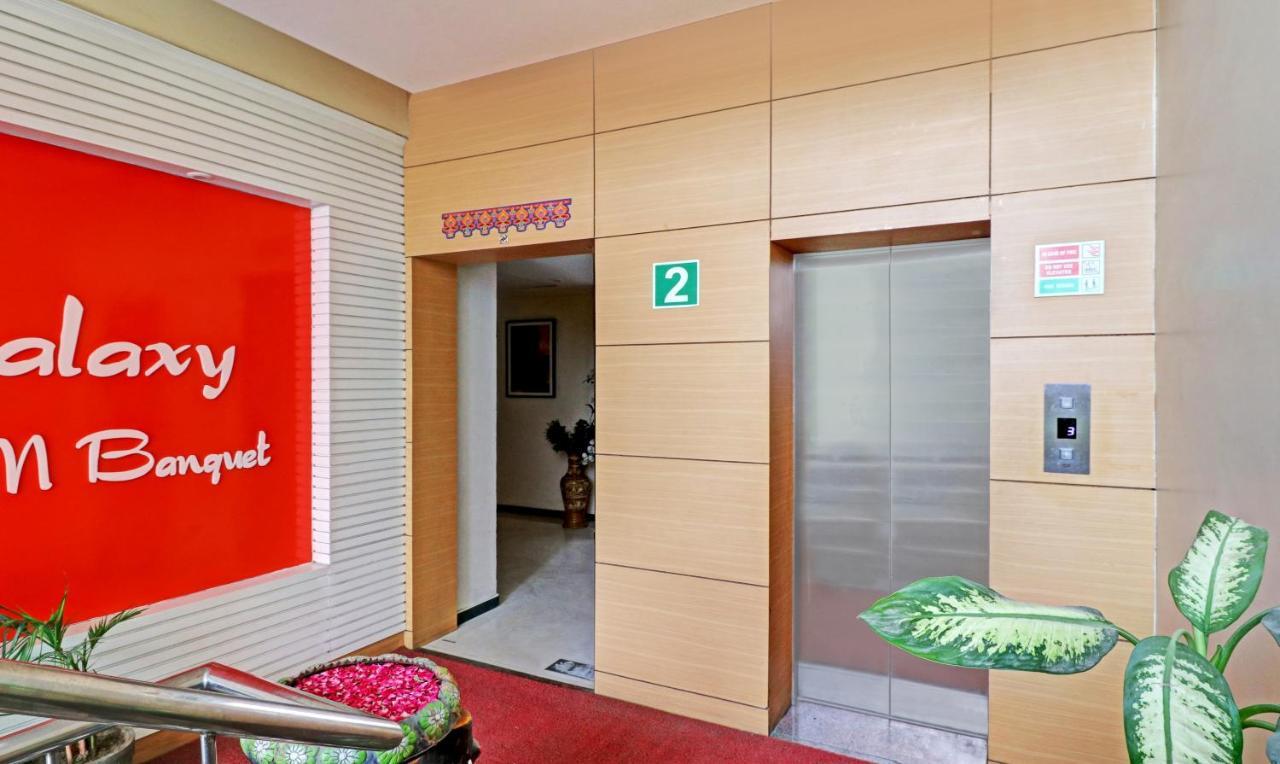 Treebo Galaxy Rooms New Delhi Bagian luar foto